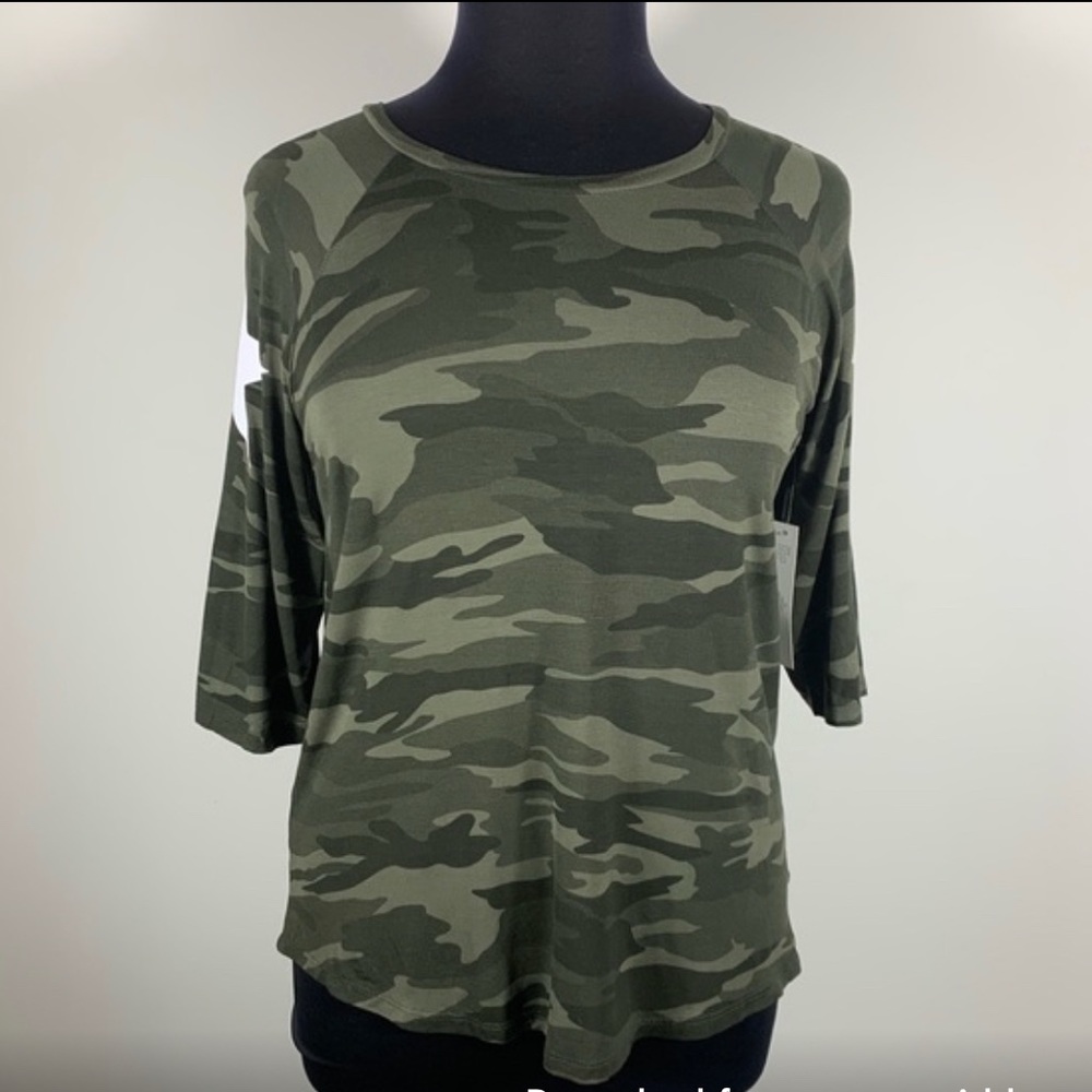 NWT Sweet Romeo Nordstrom Camo Star Raglan Baseball Tee Sz L